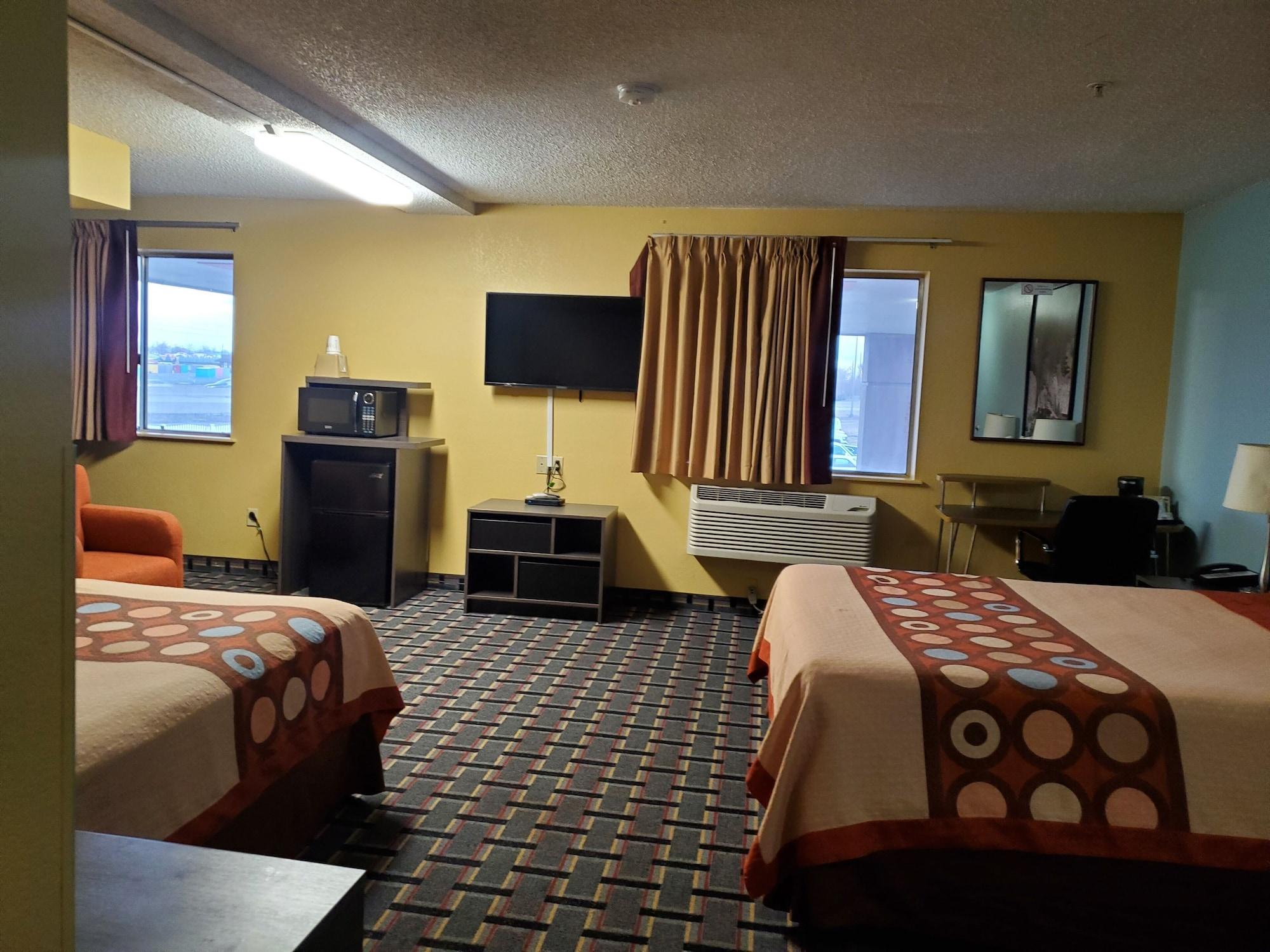 Super 8 By Wyndham Henderson North East Denver Екстериор снимка